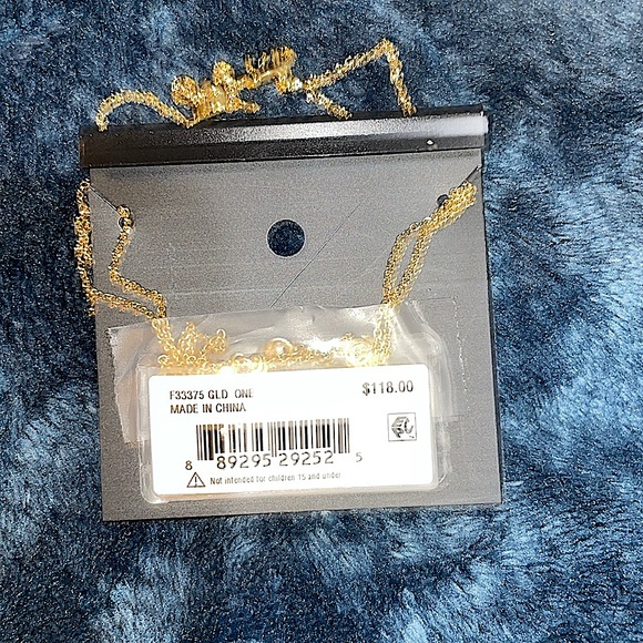 NWT Coach Necklace ~ Golden Horse & Carriage ~ MSRP $118 - Picture 3 of 3